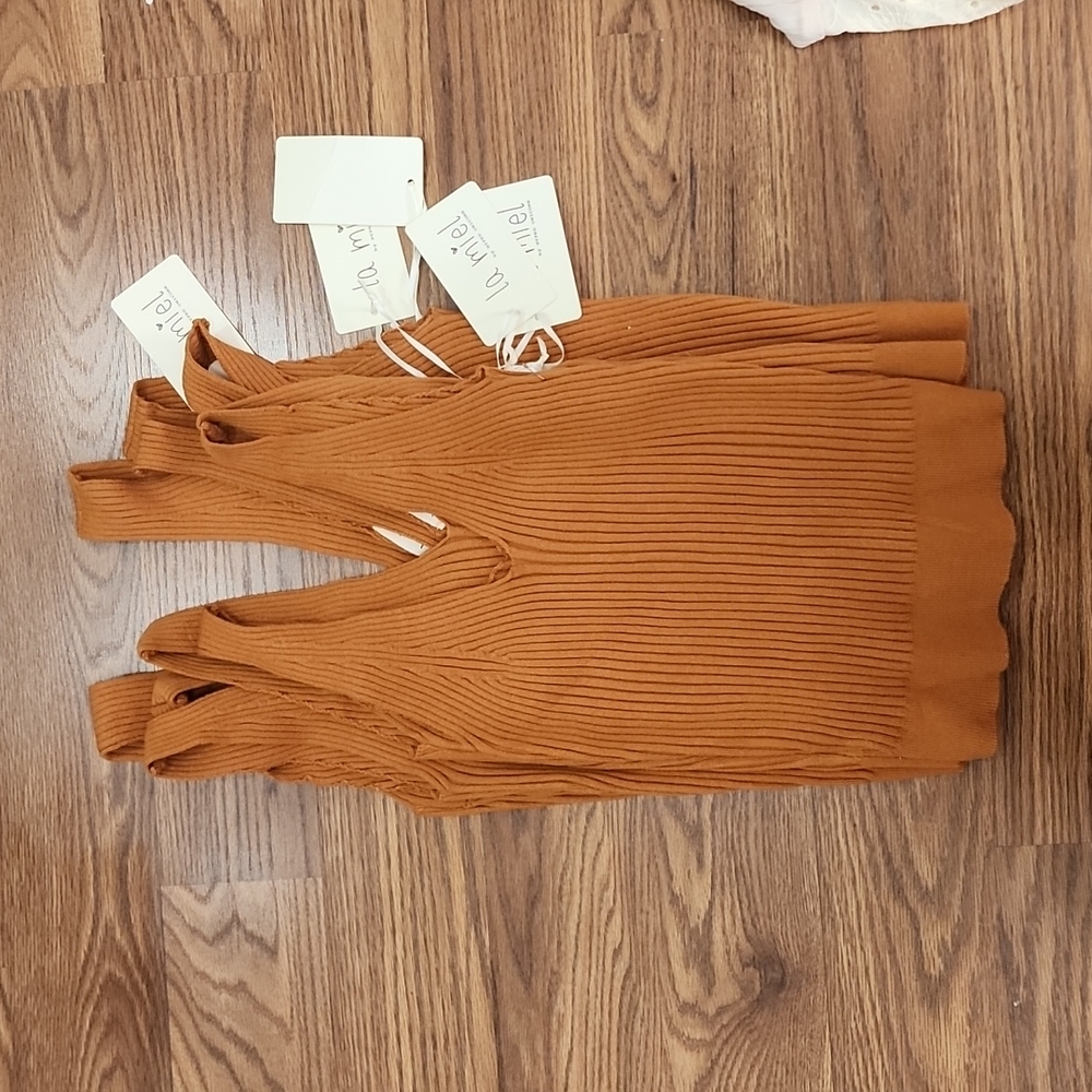 NWT LA MIEL Soft Ribbed Tank - Bronze